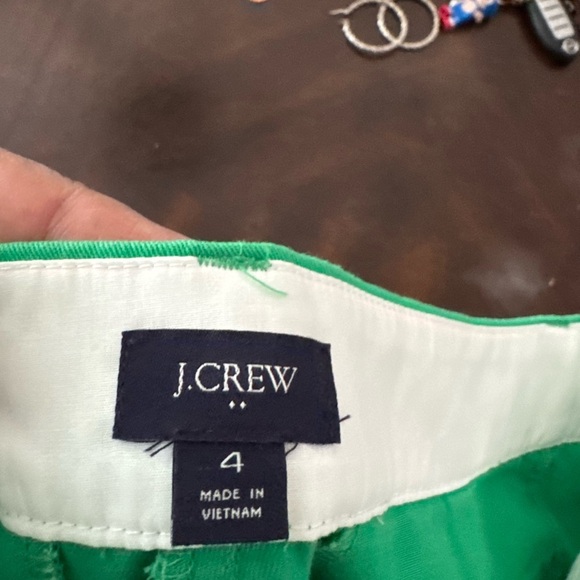 J Crew 4"  chino short green size 4 - Picture 4 of 4